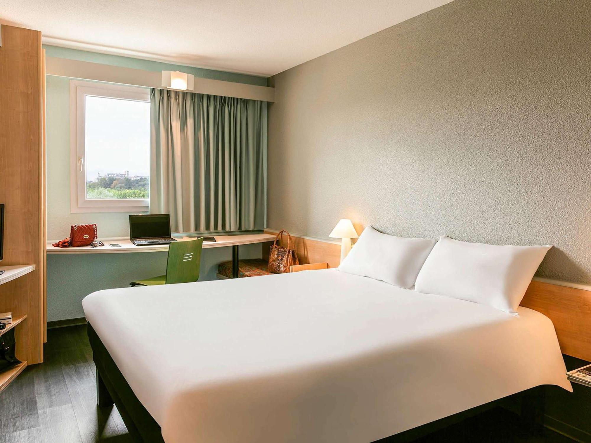 Ibis Auch Hotel Kültér fotó